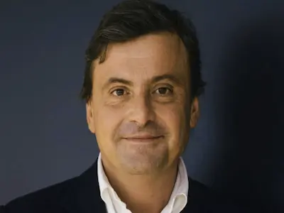 Carlo Calenda raccomanda Goldspire Nexor